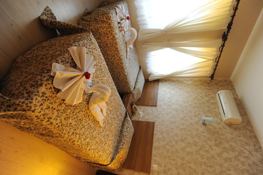 Og-Erim Hotel Kusadası Extérieur photo