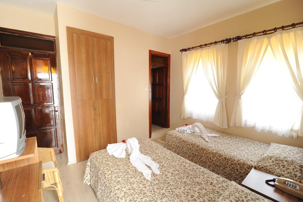Og-Erim Hotel Kusadası Extérieur photo