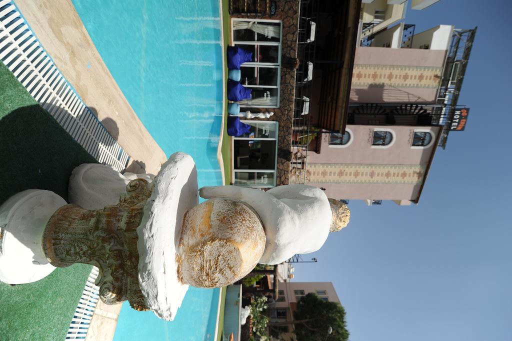 Og-Erim Hotel Kusadası Extérieur photo