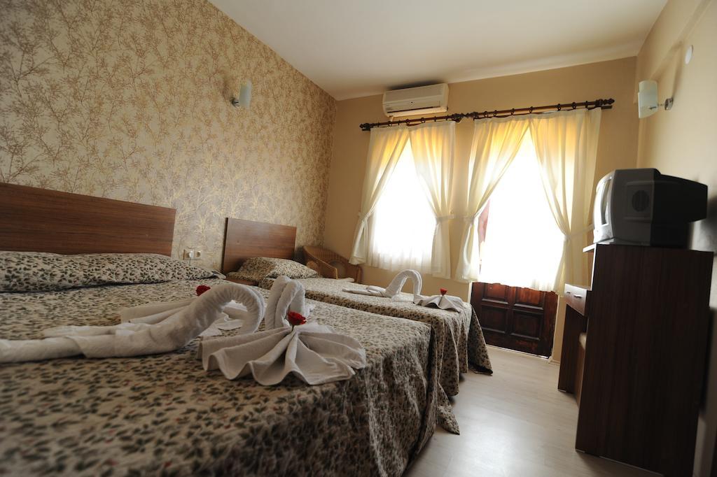 Og-Erim Hotel Kusadası Extérieur photo